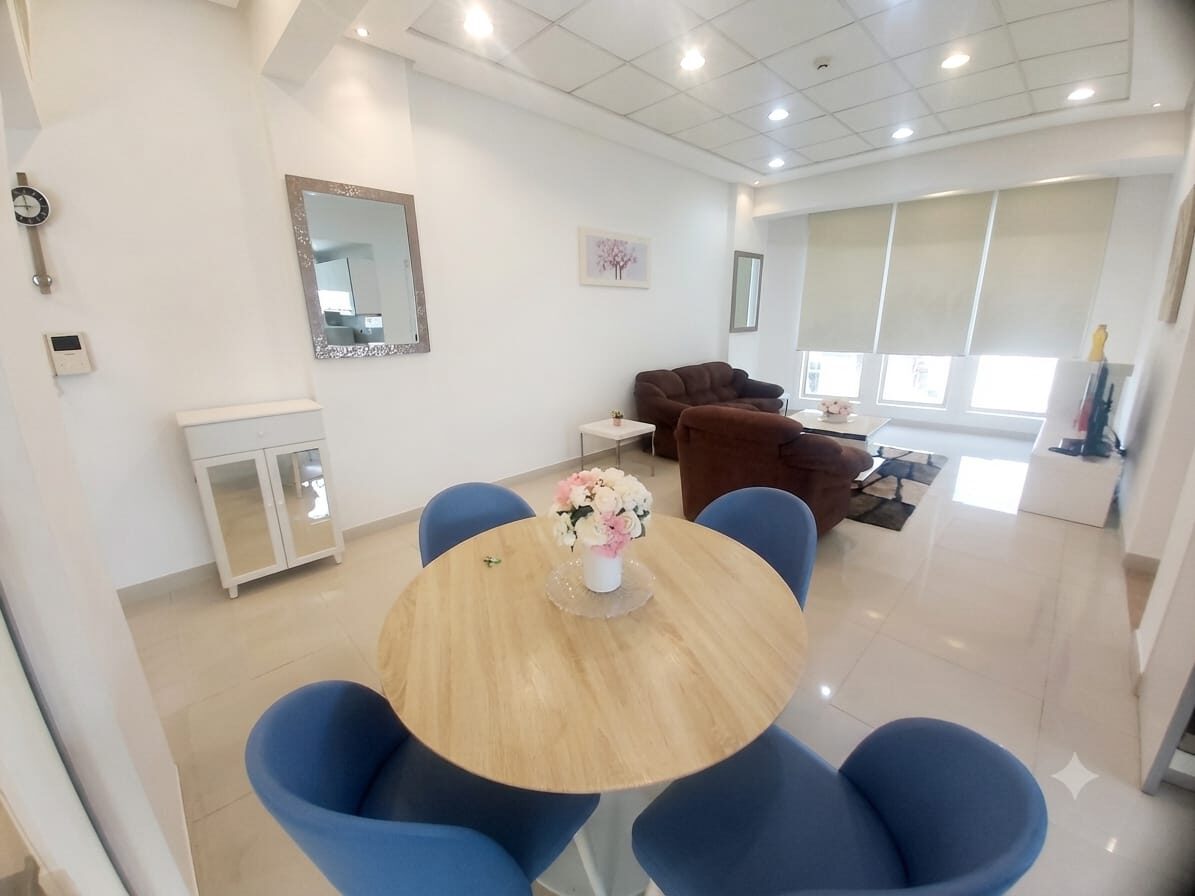 1 Bed, 2 Bath | Balcony | Pool | Gym | Store Room