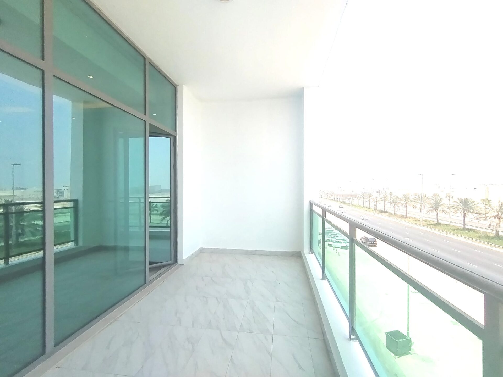 2 Bedrooms, 3Bath, Semi-Furnished, Unlimited EWA