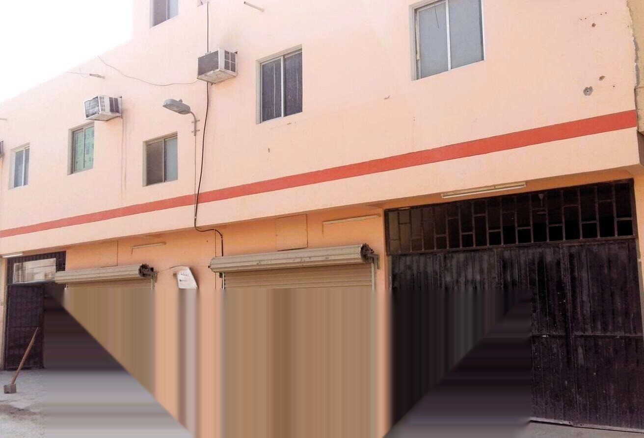 Mixed-Use Whole Building For Sale in Galali
