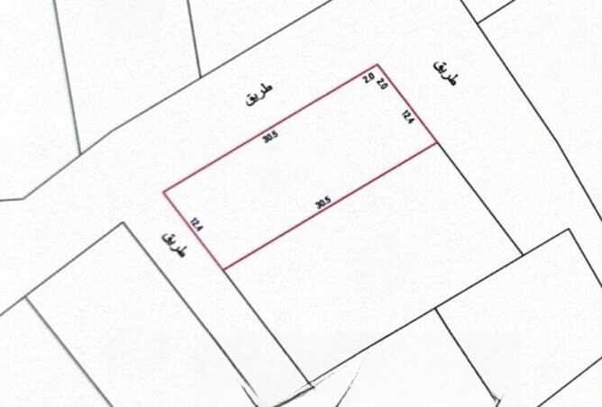 أرض سكنية زاوية 379 م² في جرداب