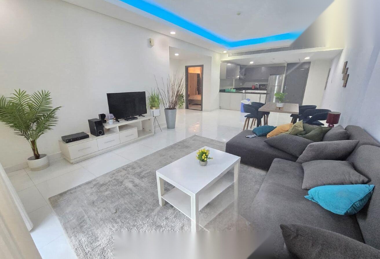 Fully Furnished 2-Bedroom Apartment in Amwaj Islands
