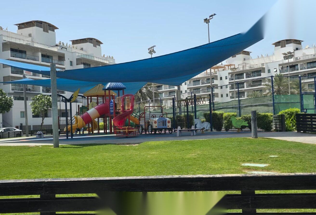Fully Furnished 1-Bedroom Apartment in Tala Island, Amwaj