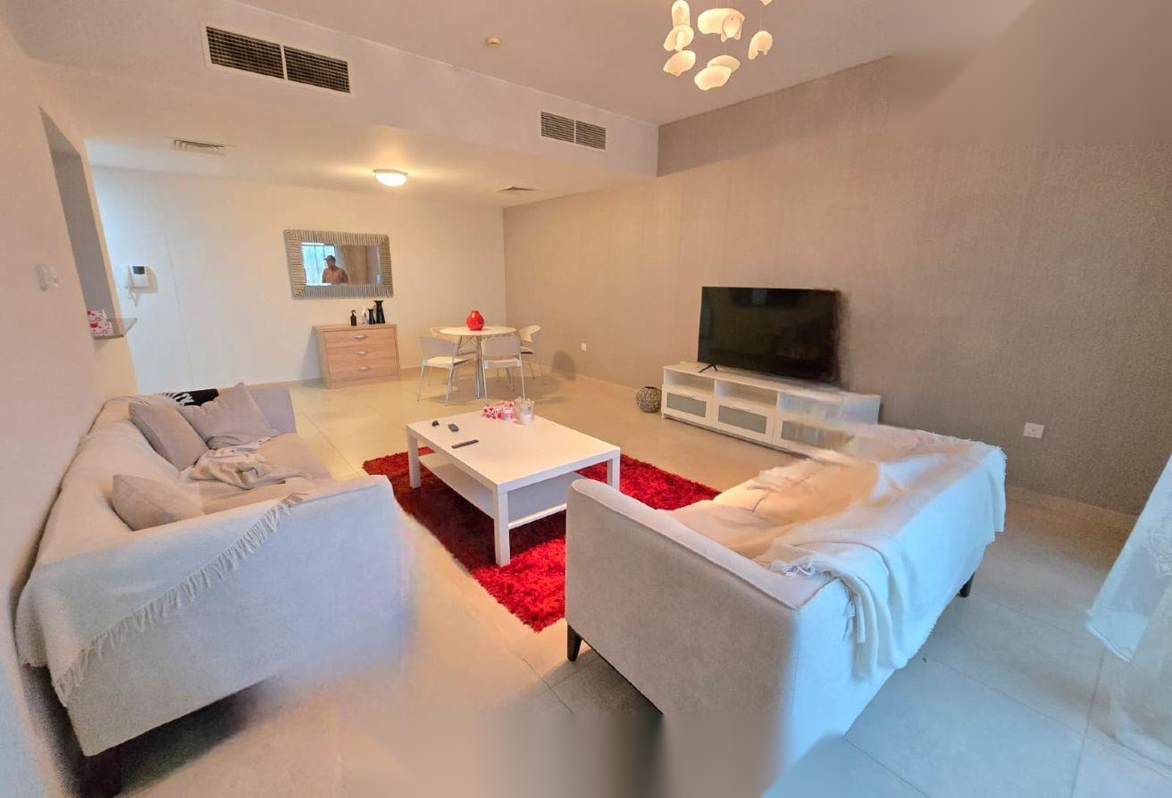Fully Furnished 1-Bedroom Apartment with Balcony, Amwaj Islands