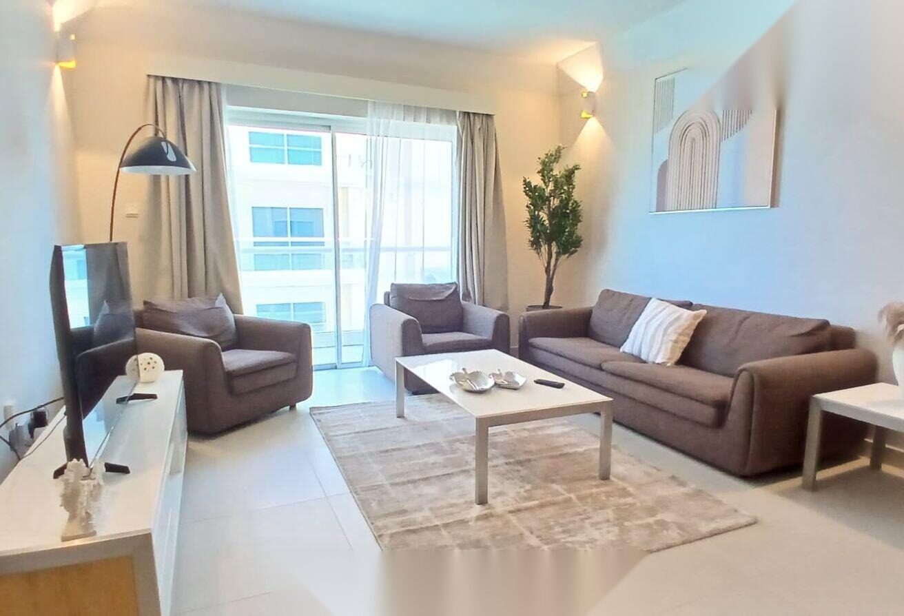 Fully Furnished 2-Bedroom Apartment with Lagoon and Sea Views