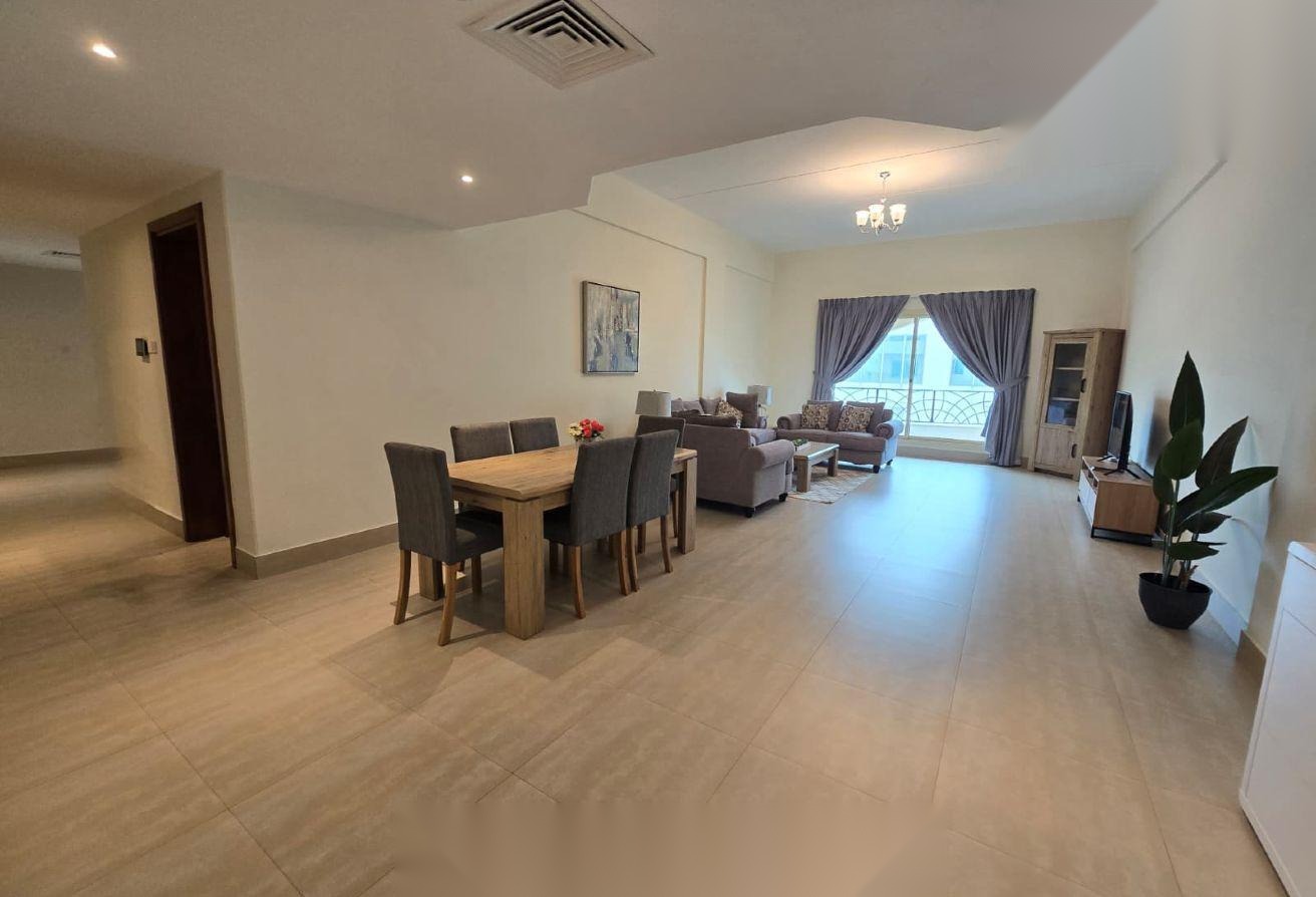 Fully Furnished 3-Bedroom Sea View Apartment in Amwaj Islands