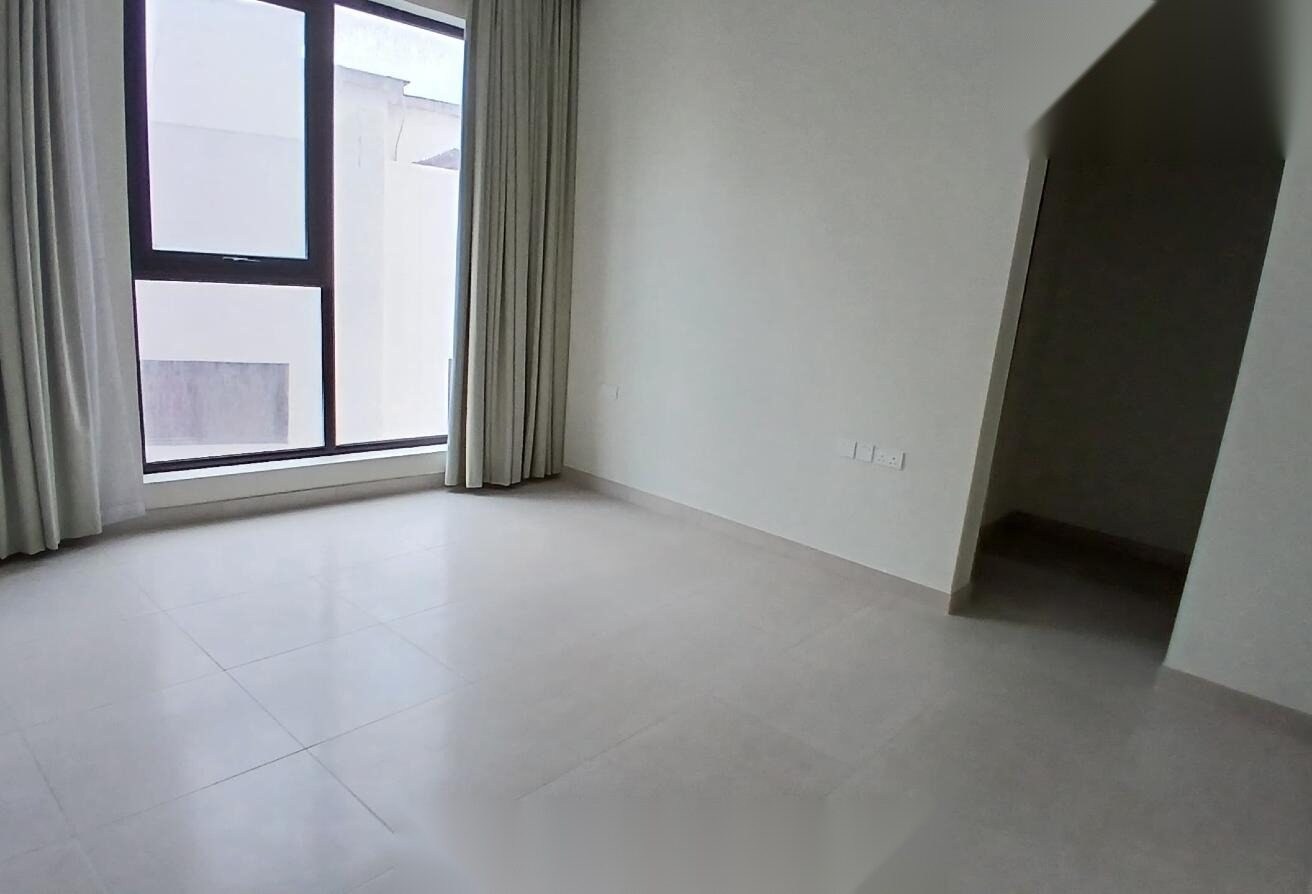 2-Bedroom Semi-Furnished Flat for Rent in Mahooz