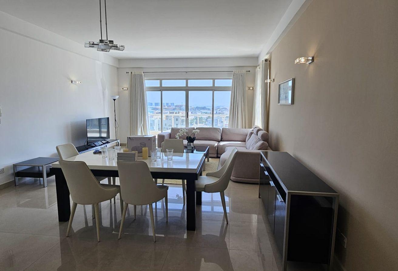 Fully Furnished 3-Bedroom Penthouse in Amwaj Islands