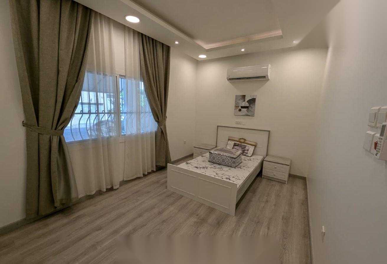Fully Furnished 2-Bedroom Apartment in Saar