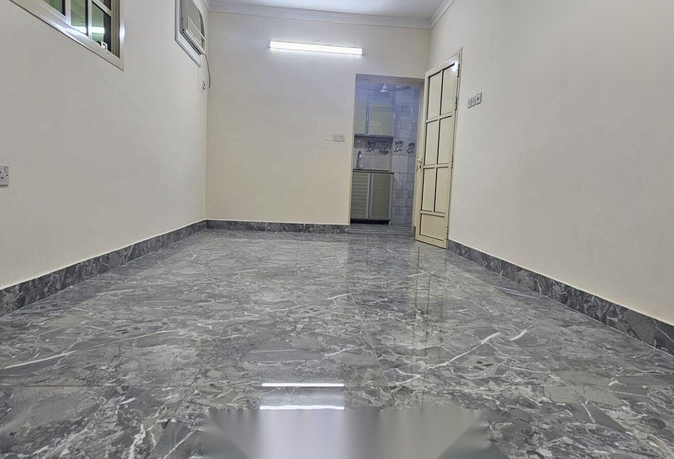 Studio Apartment with AC for Rent in Alhajiyat