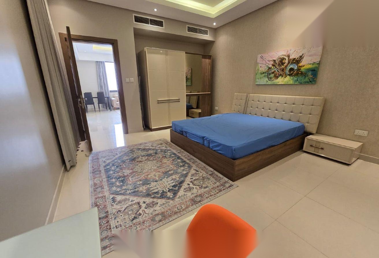 Fully Furnished 1-Bedroom Apartment in Amwaj Marina