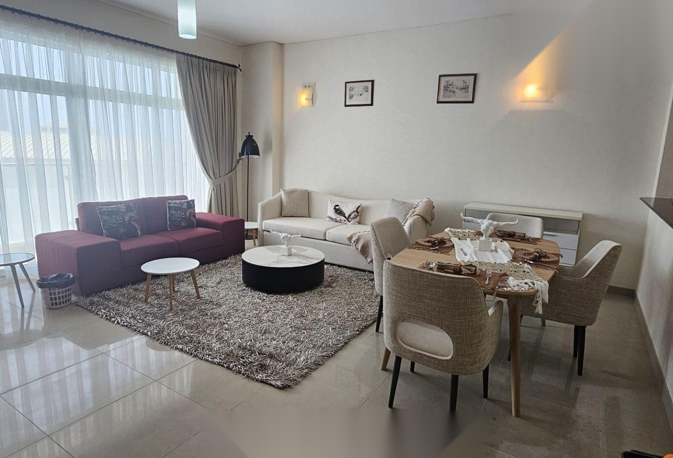 Fully Furnished 2-Bedroom Apartment with Balcony in Amwaj Islands