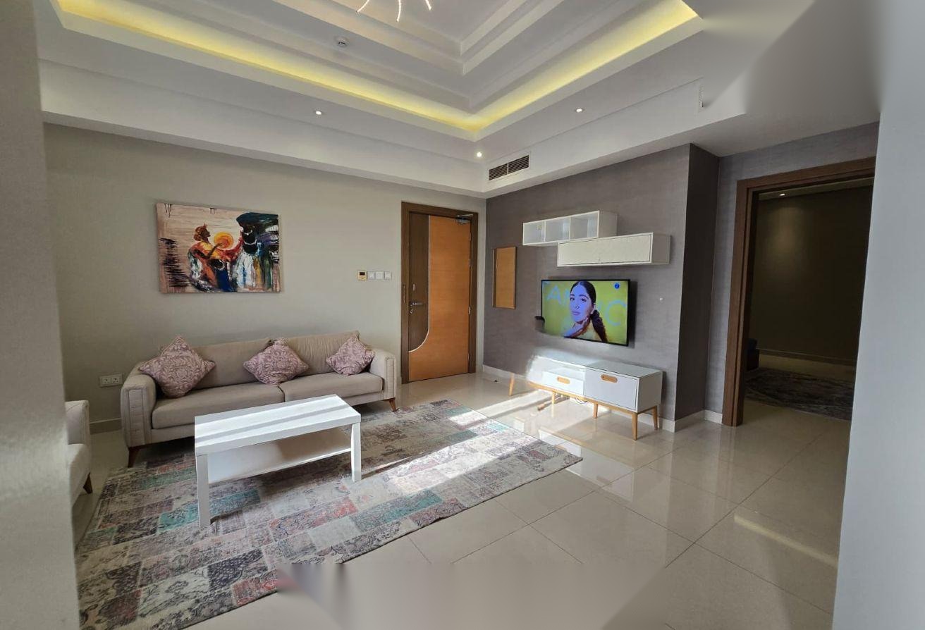 Fully Furnished 1-Bedroom Apartment in Amwaj Marina