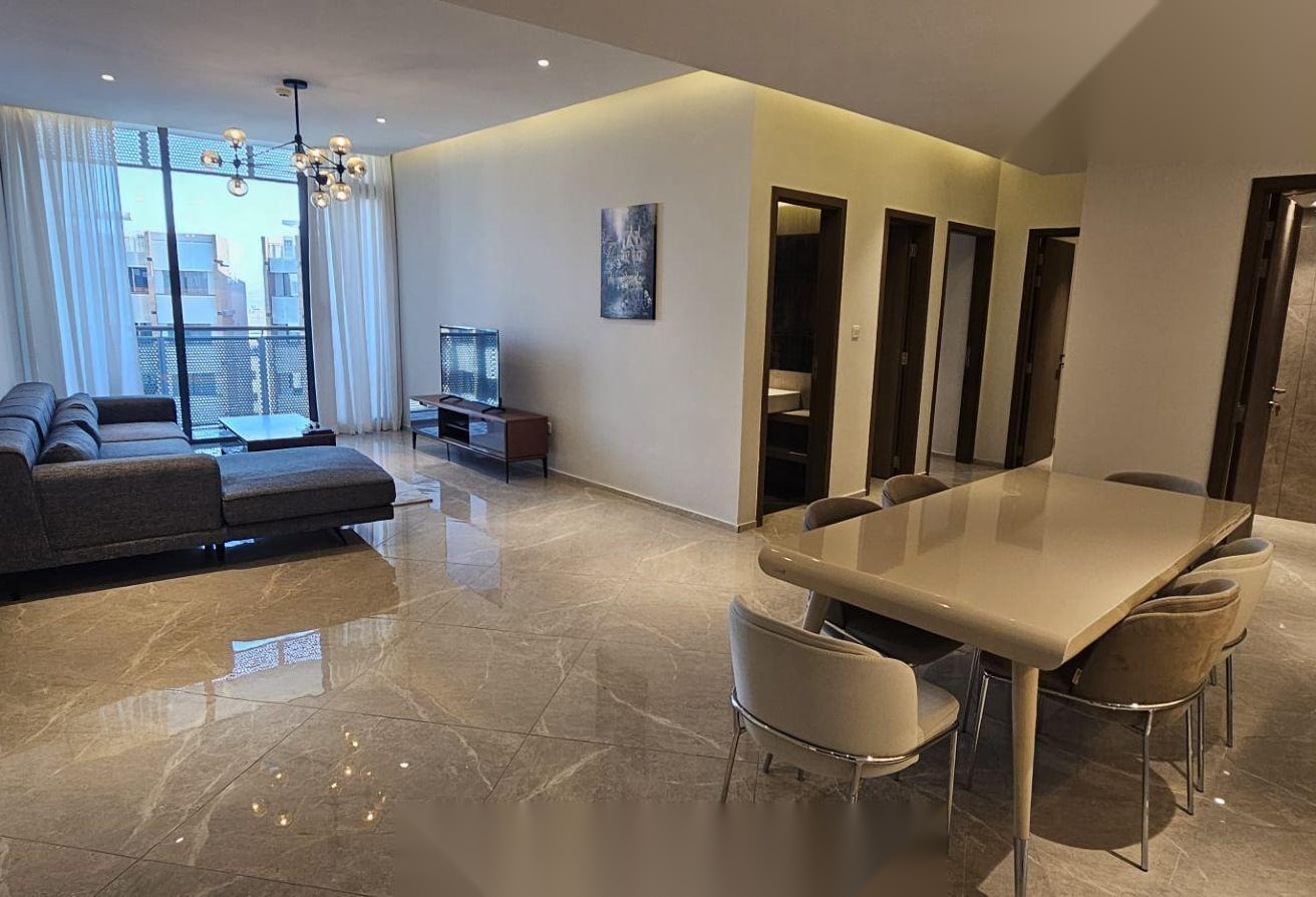 Furnished 2-Bedroom Sea View Apartment in Amwaj Islands