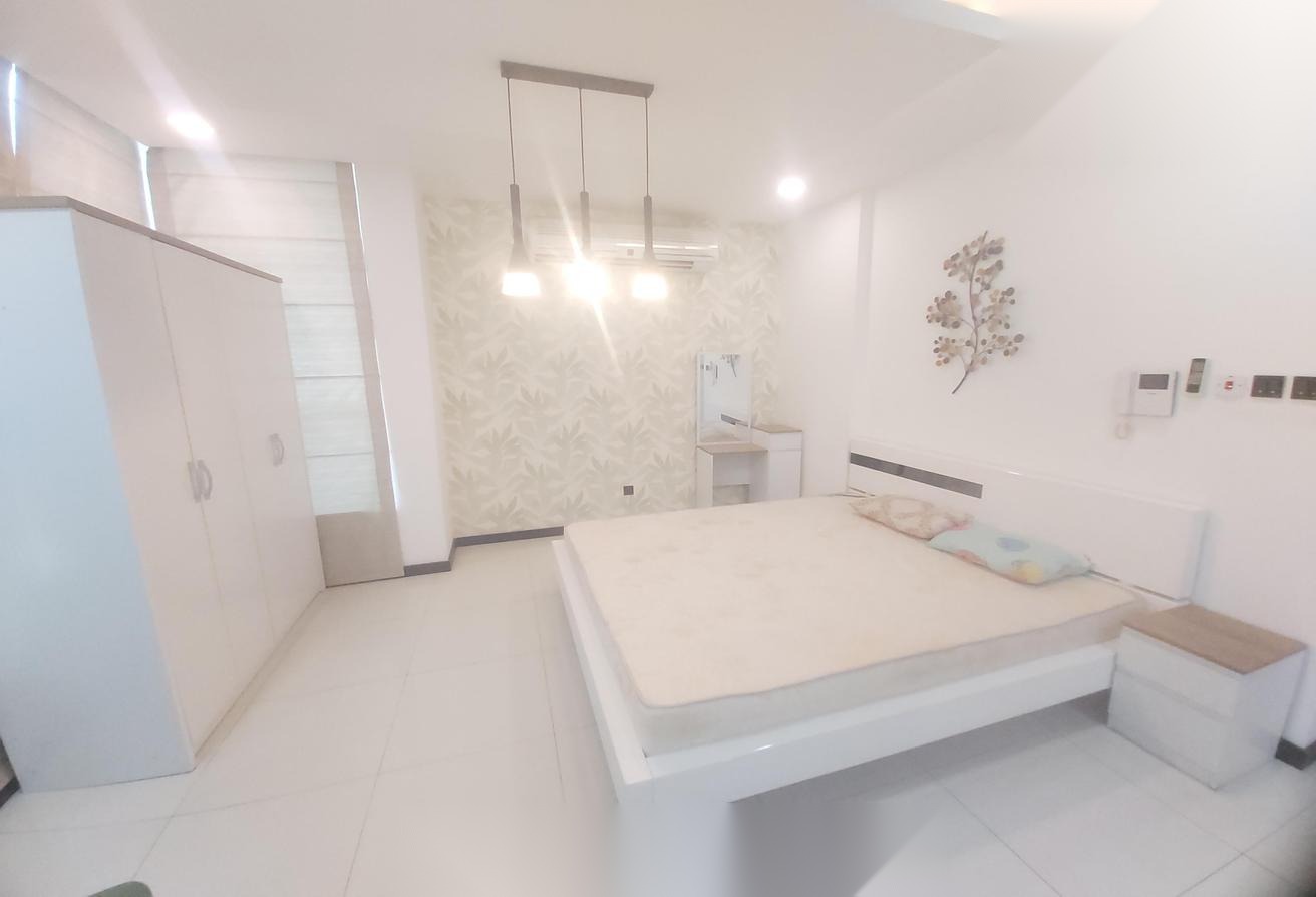 Fully Furnished Studio Apartment with Closed Kitchen in Hidd