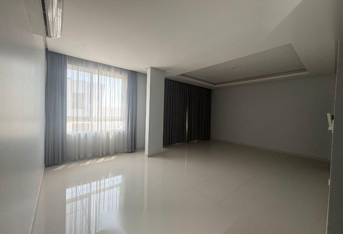 Semi-Furnished 2-Bedroom Apartment with Closed Kitchen, Tubli