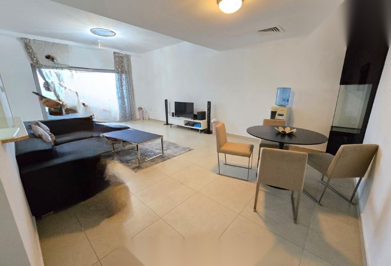 Fully Furnished 1-Bedroom Apartment with Balcony in Amwaj Islands