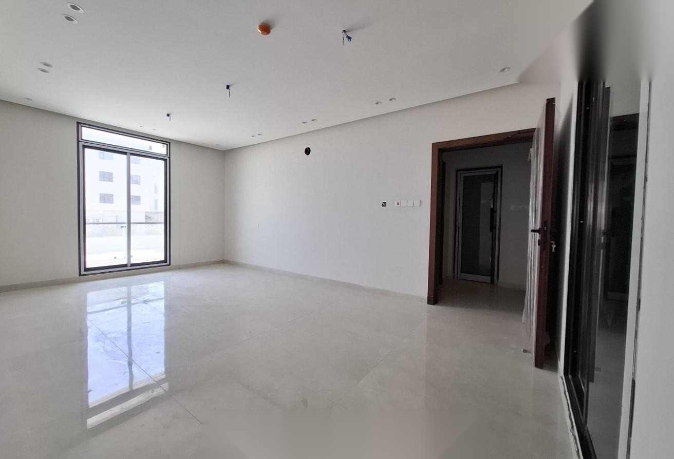 Brand New 3-Bedroom Freehold Apartment in Hidd