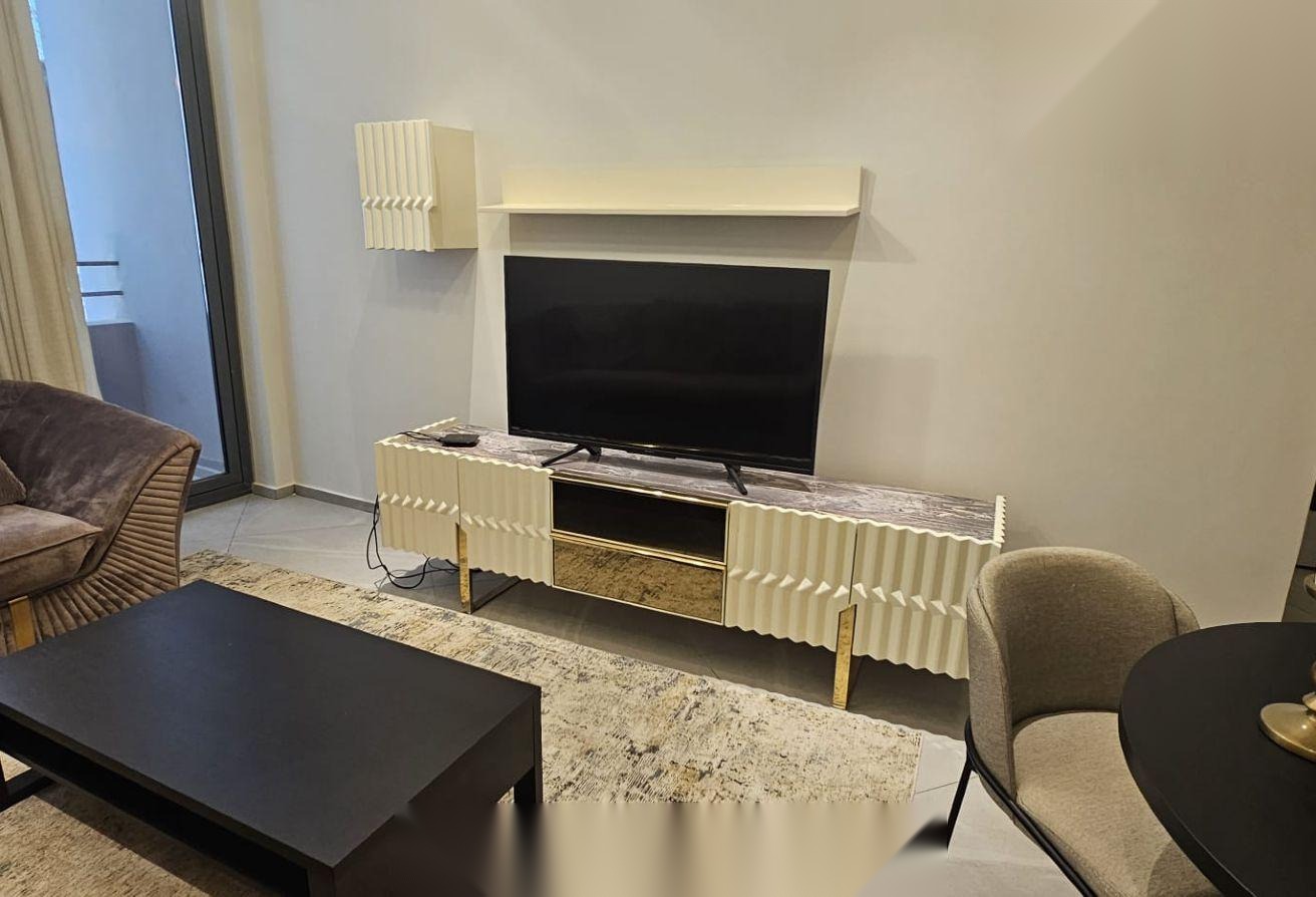 Fully Furnished 1-Bedroom Apartment in Amwaj Islands