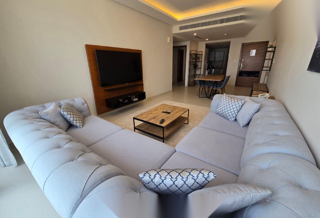Fully Furnished 2-Bedroom Apartment with Sea View, Amwaj Islands