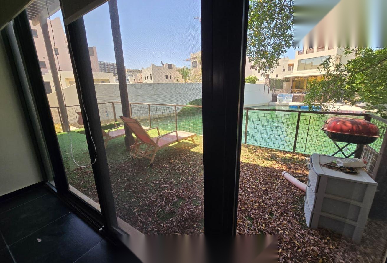 Fully Furnished 3-Bedroom Two-Story Chalet in Al Marsa Floating City
