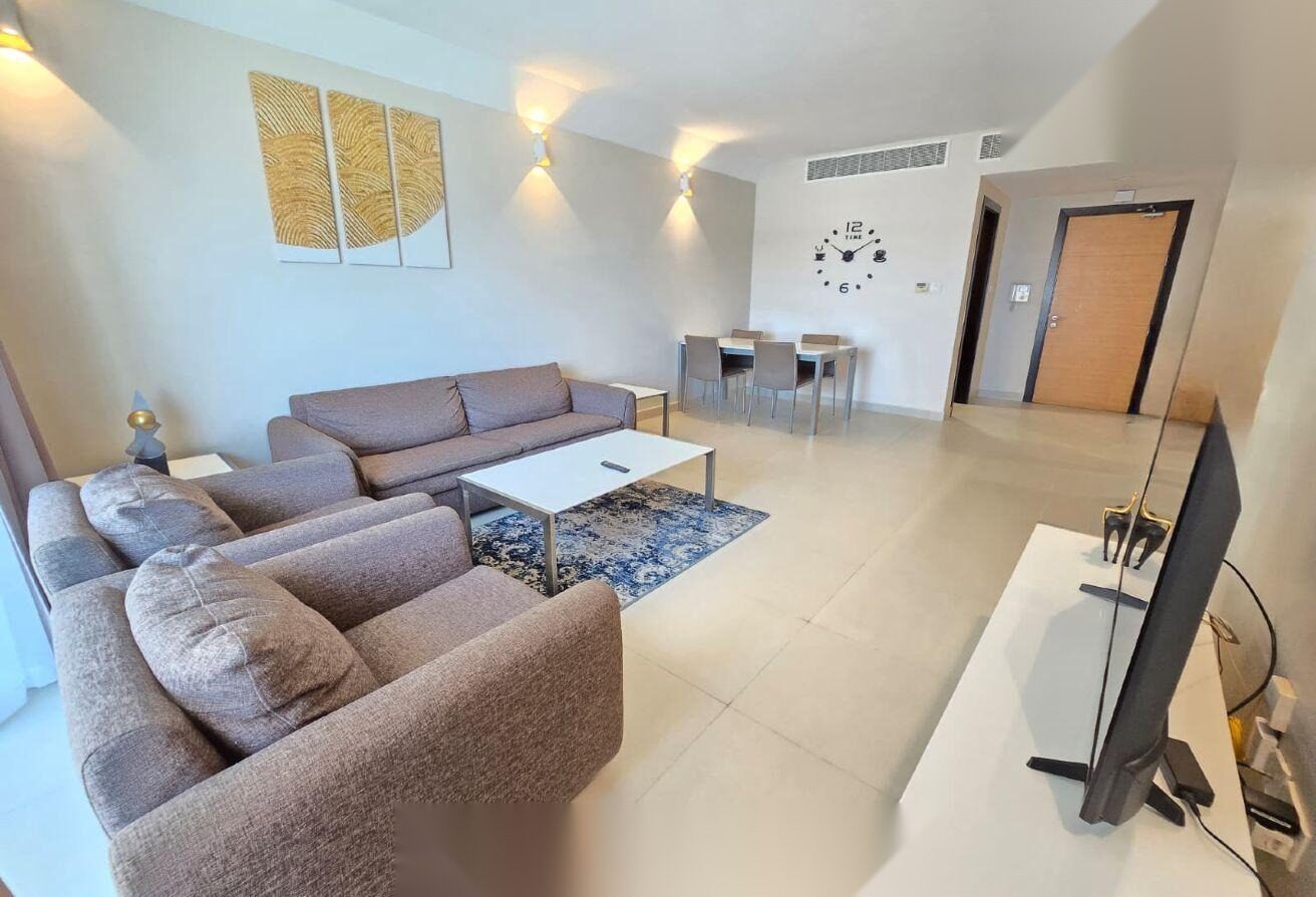 Fully Furnished 2-Bedroom Apartment with Sea View, Amwaj Islands