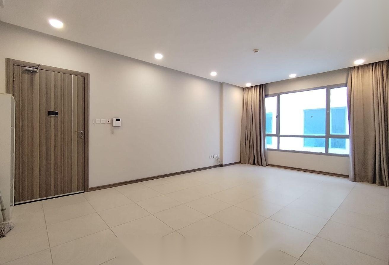 Semi-Furnished 2-Bedroom Flat with Inclusive EWA in Hidd