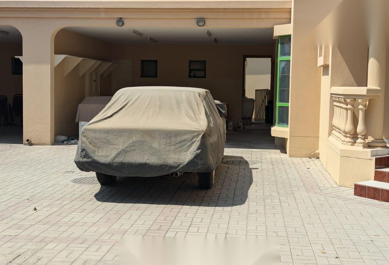 4-Bedroom Semi-Furnished Villa with Garden in Hamala