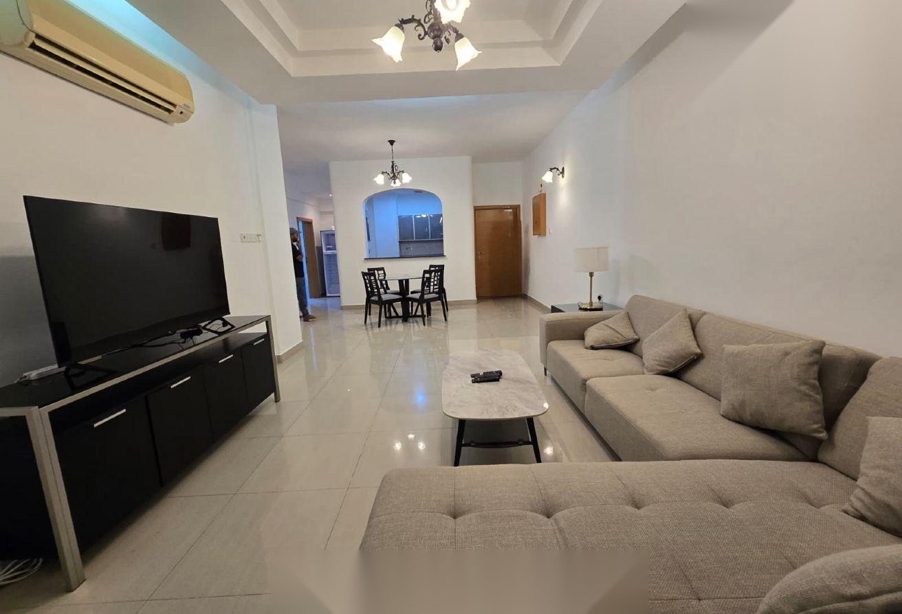 Fully Furnished 2BR Apartment with Sea View, Amwaj Marina