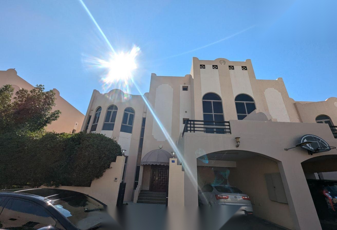 Fully Furnished 4-Bedroom Villa with Pool in Hamala