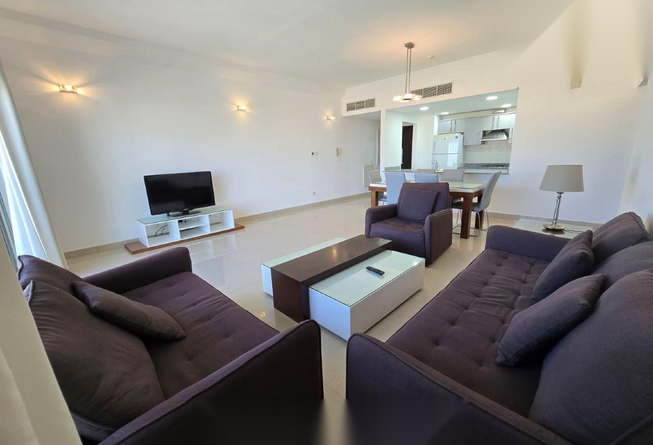 Fully Furnished 2-Bedroom Apartment in Amwaj Islands