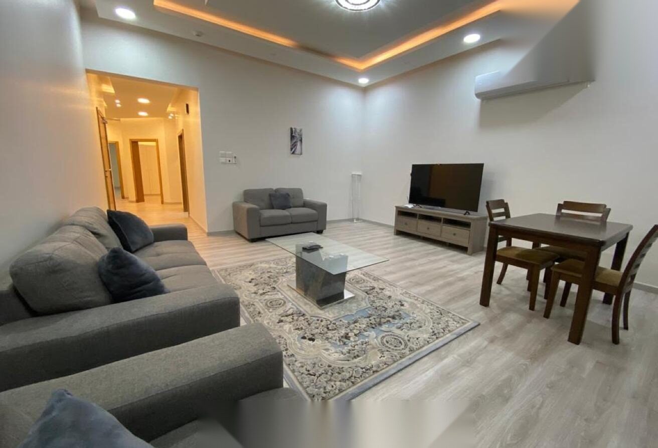 Fully Furnished 2-Bedroom Apartment in Saar