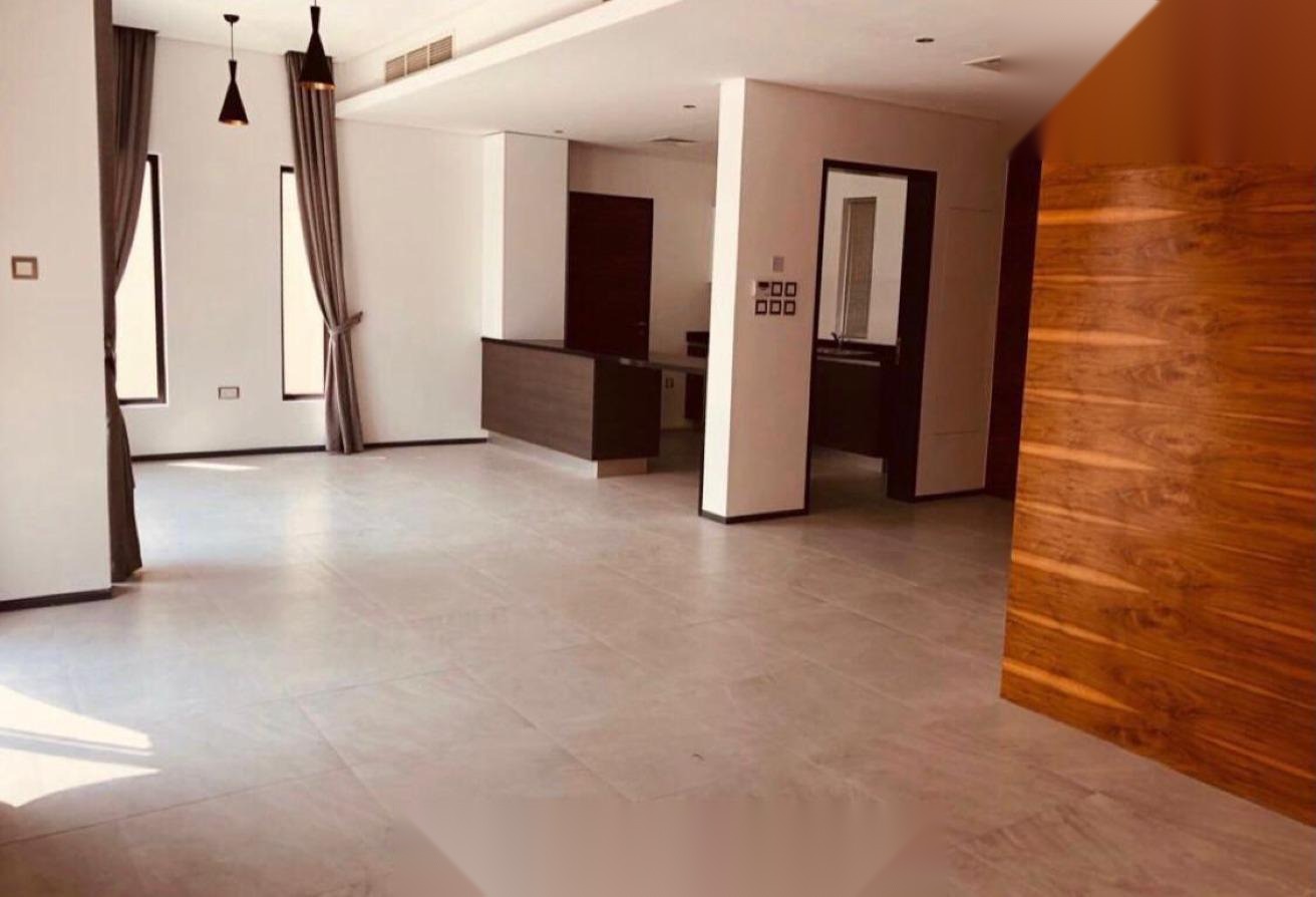 3-Bedroom Villa with Maid Room in Saar