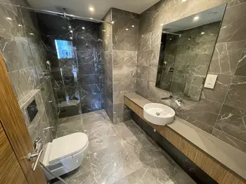 Stylish And Modern With Luxurious Amenities