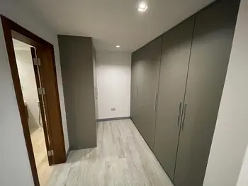 Elegant With Luxurious Amenities