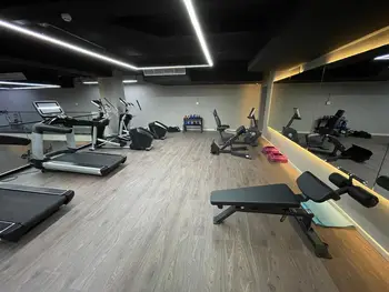 Elegant With Luxurious Amenities