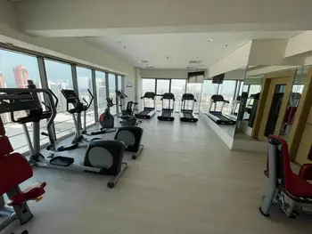 Spacious 1 Bedroom, 2 Bathroom Flat - Full Luxury Facilities