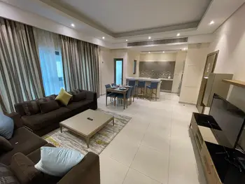 3 Bathrooms | Full Amenities | Pool | Gym | Sauna