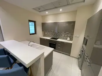3 Bathrooms | Full Amenities | Pool | Gym | Sauna