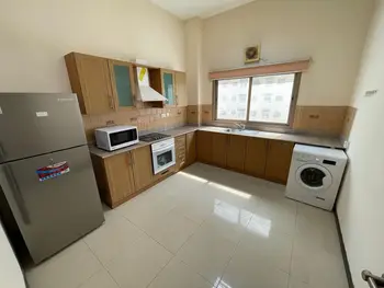 Spacious And Bright With Luxurious Amenities