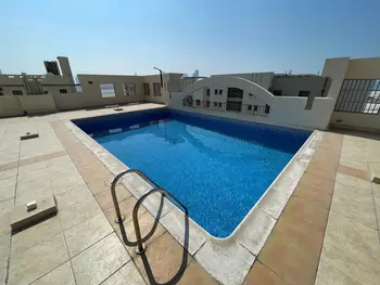 Spacious And Bright With Luxurious Amenities