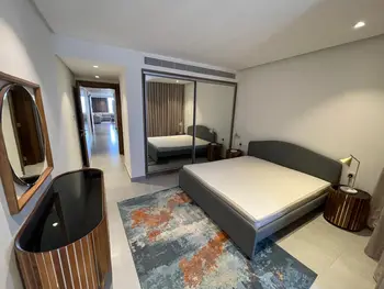 Elegant Waterfront Living - Four balconies - F1299