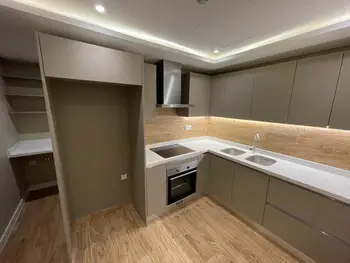 Super Deluxe With Great Amenities - SF1116