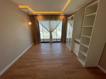 Super Deluxe With Great Amenities - SF1116