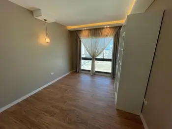 Super Deluxe With Great Amenities - SF1116