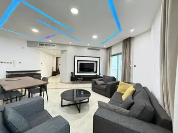 Fully Furnished 2BR - Balcony