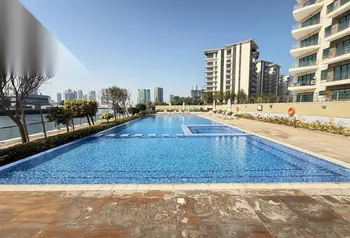Fully Furnished 2-Bedroom Apartment with Sea View, Reef Island