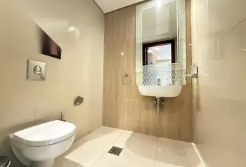 Fully Furnished 2-Bedroom Apartment with Sea View, Reef Island