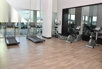3-Bedroom Corner Apartment with Sea Views in Reef Island