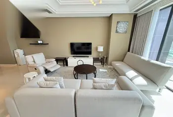 Fully Furnished 2-Bedroom Apartment with Sea View, Reef Island
