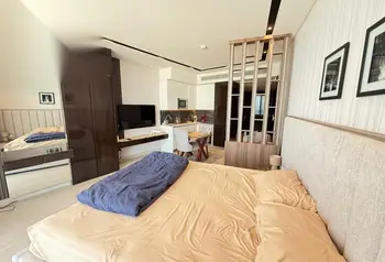 Fully Furnished Studio Apartment in Water Garden City